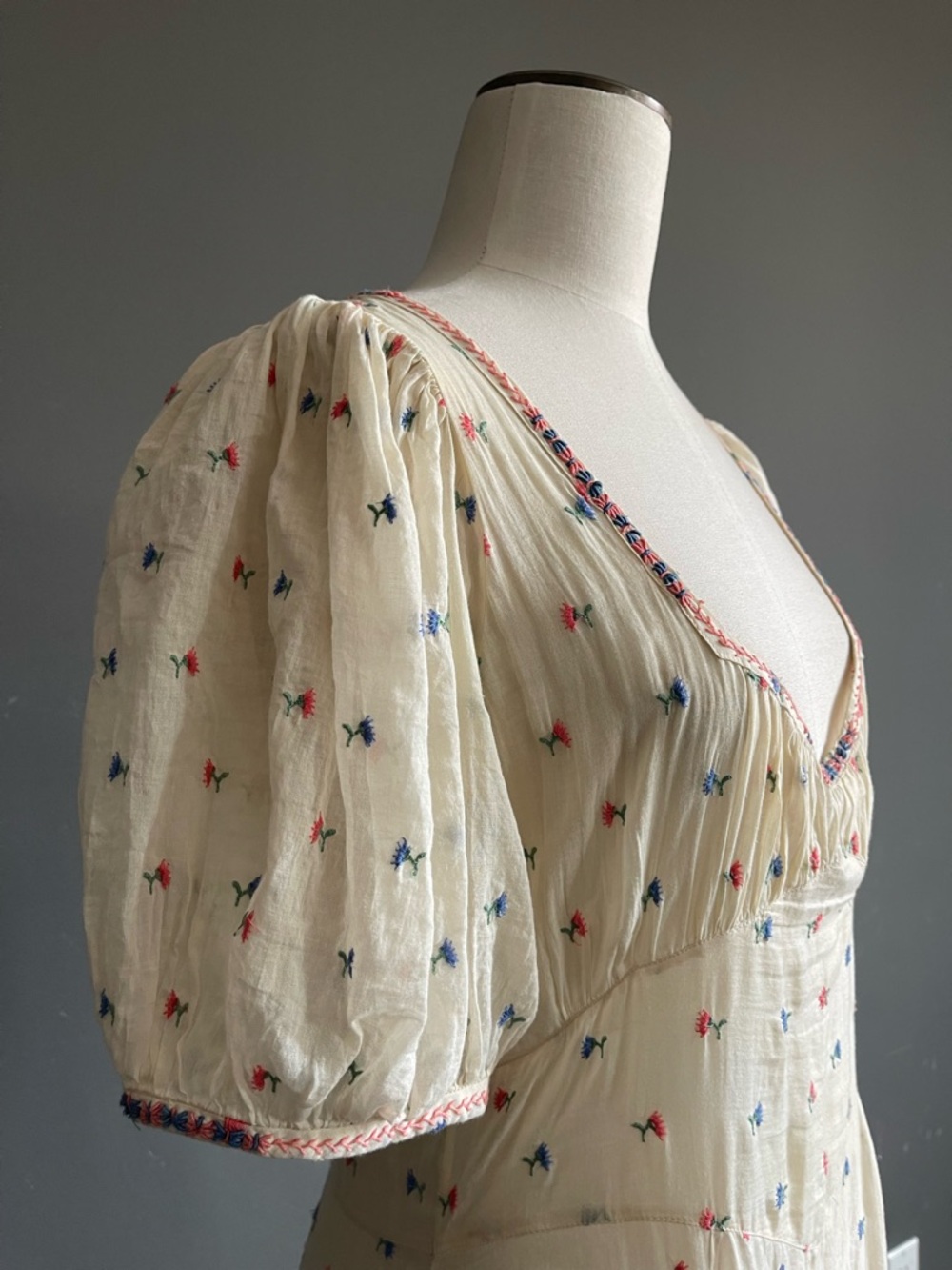 Dôen Floral Embroidered Cotton Maxi Dress Prairie Romantic Dainty Cottagecore - Picture 2 of 7
